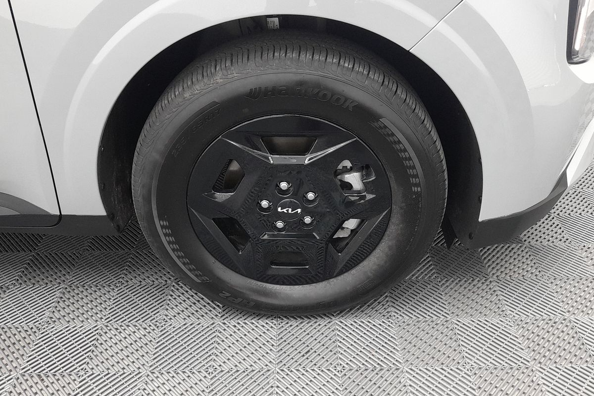 2025 Kia Carnival S KA4