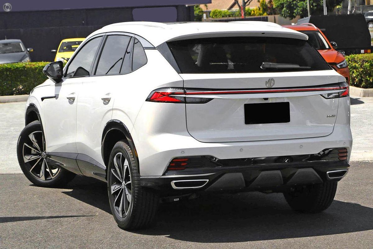 2025 MG HS Essence AS33