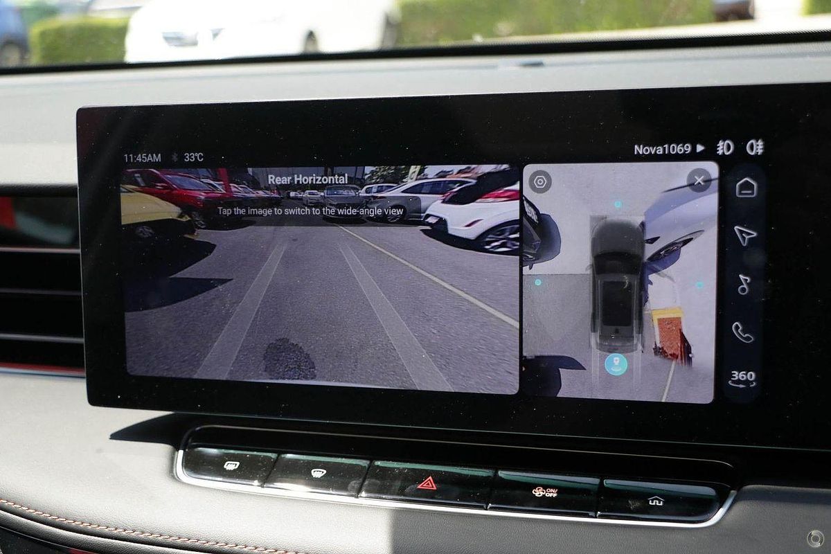 2025 MG HS Essence AS33