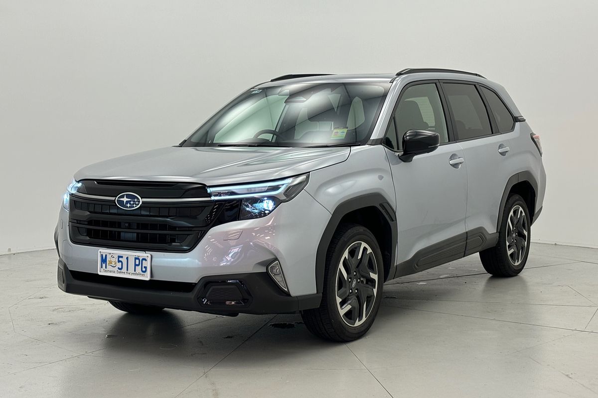 2025 Subaru Forester Touring S6