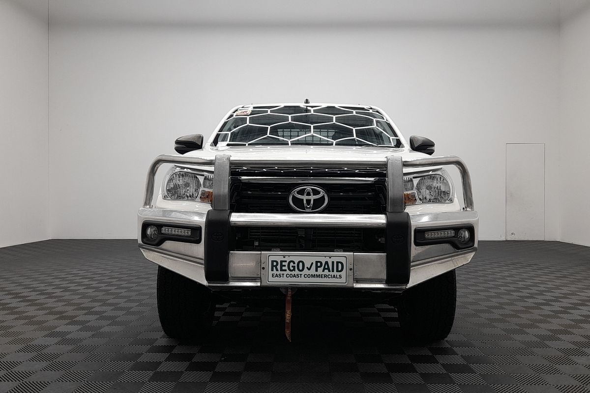 2018 Toyota Hilux SR GUN126R 4X4