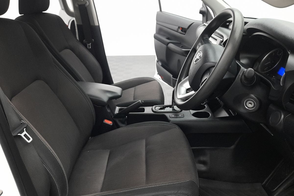 2018 Toyota Hilux SR GUN126R 4X4