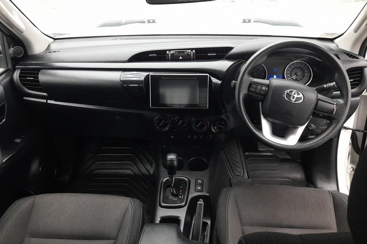 2018 Toyota Hilux SR GUN126R 4X4