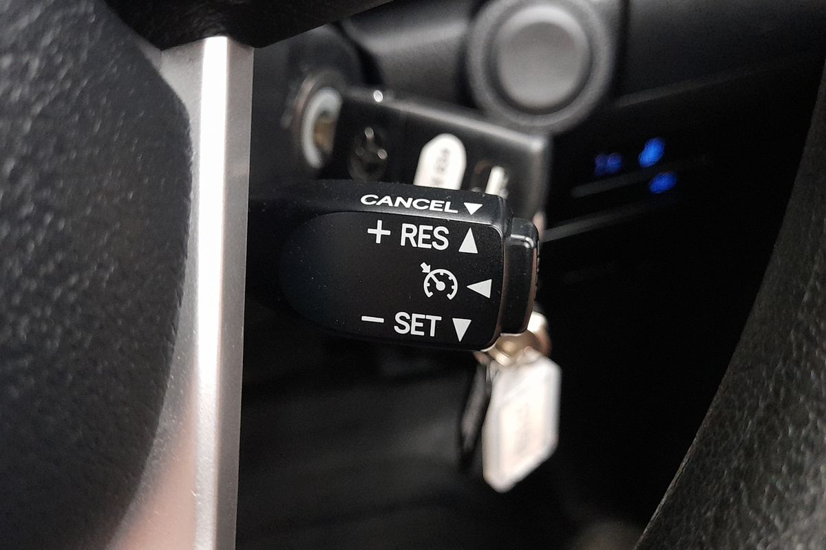 2018 Toyota Hilux SR GUN126R 4X4