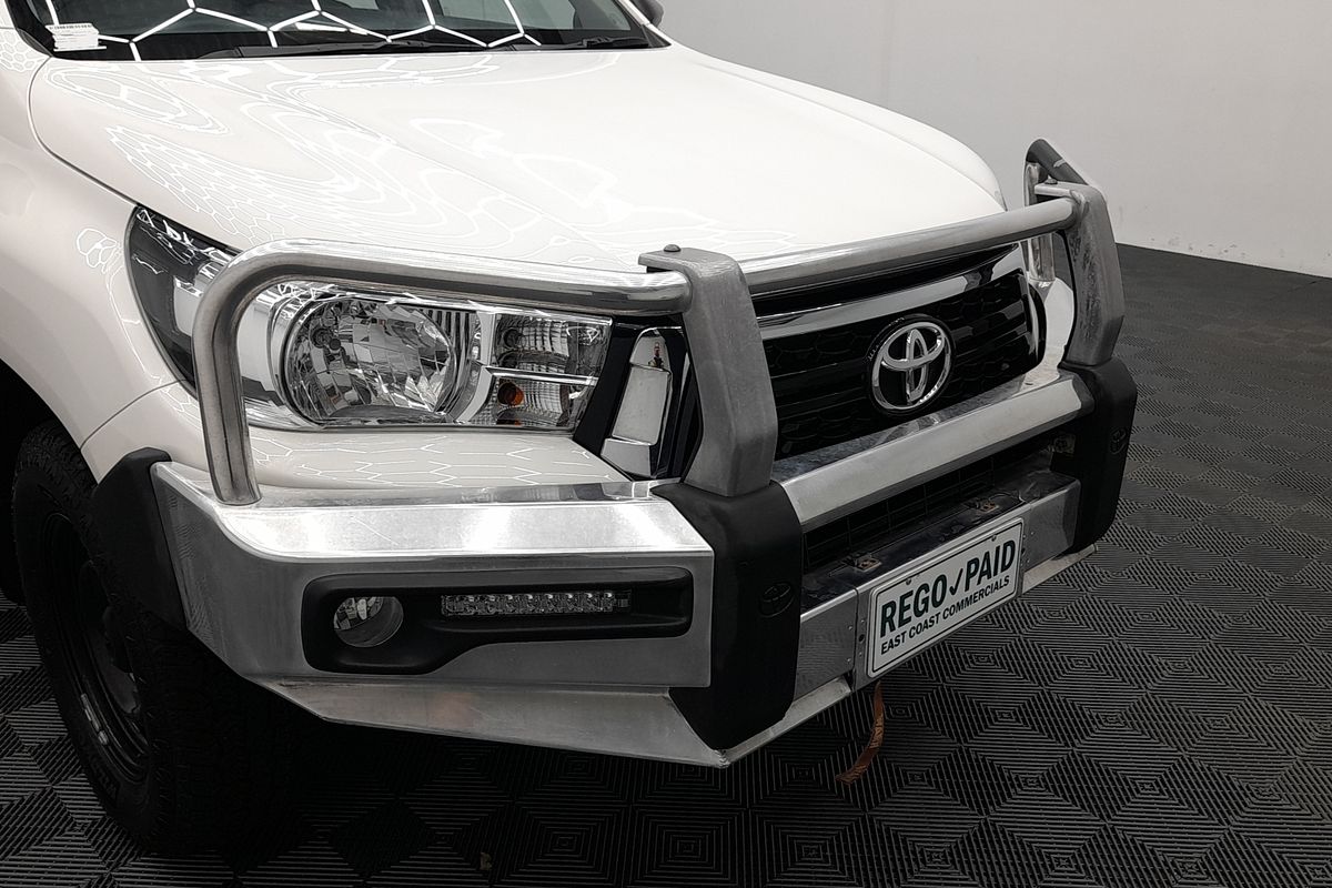 2018 Toyota Hilux SR GUN126R 4X4
