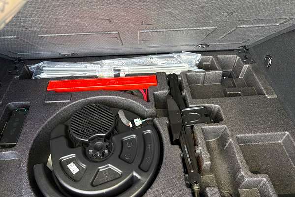 2025 GWM Tank 300 Ultra P01