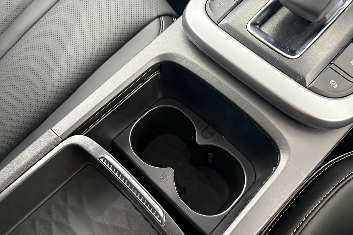 2025 GWM Tank 300 Ultra P01