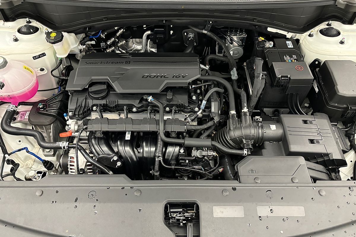 2024 Kia Sportage S NQ5