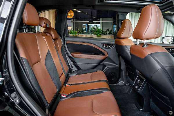 2025 Subaru Forester Hybrid Touring S6