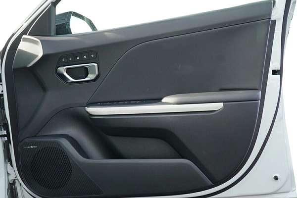 2025 Kia K4 GT-Line CL4m