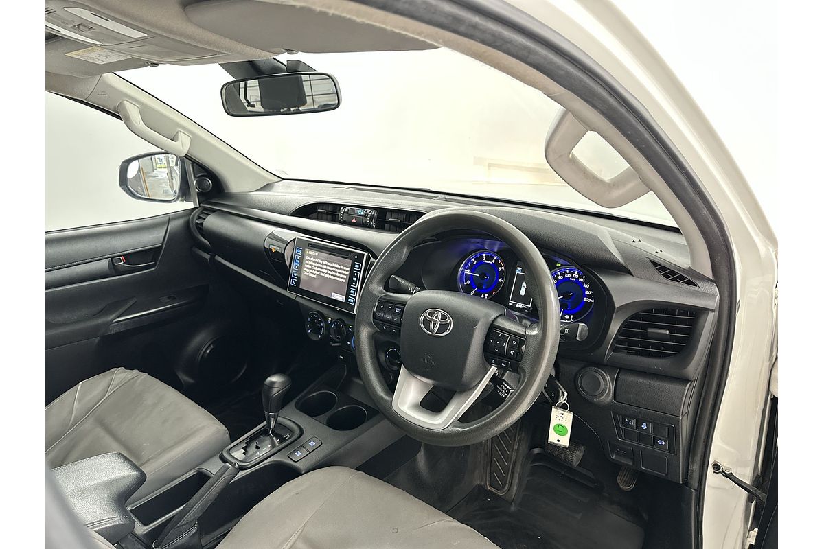 2020 Toyota Hilux SR GUN126R 4X4