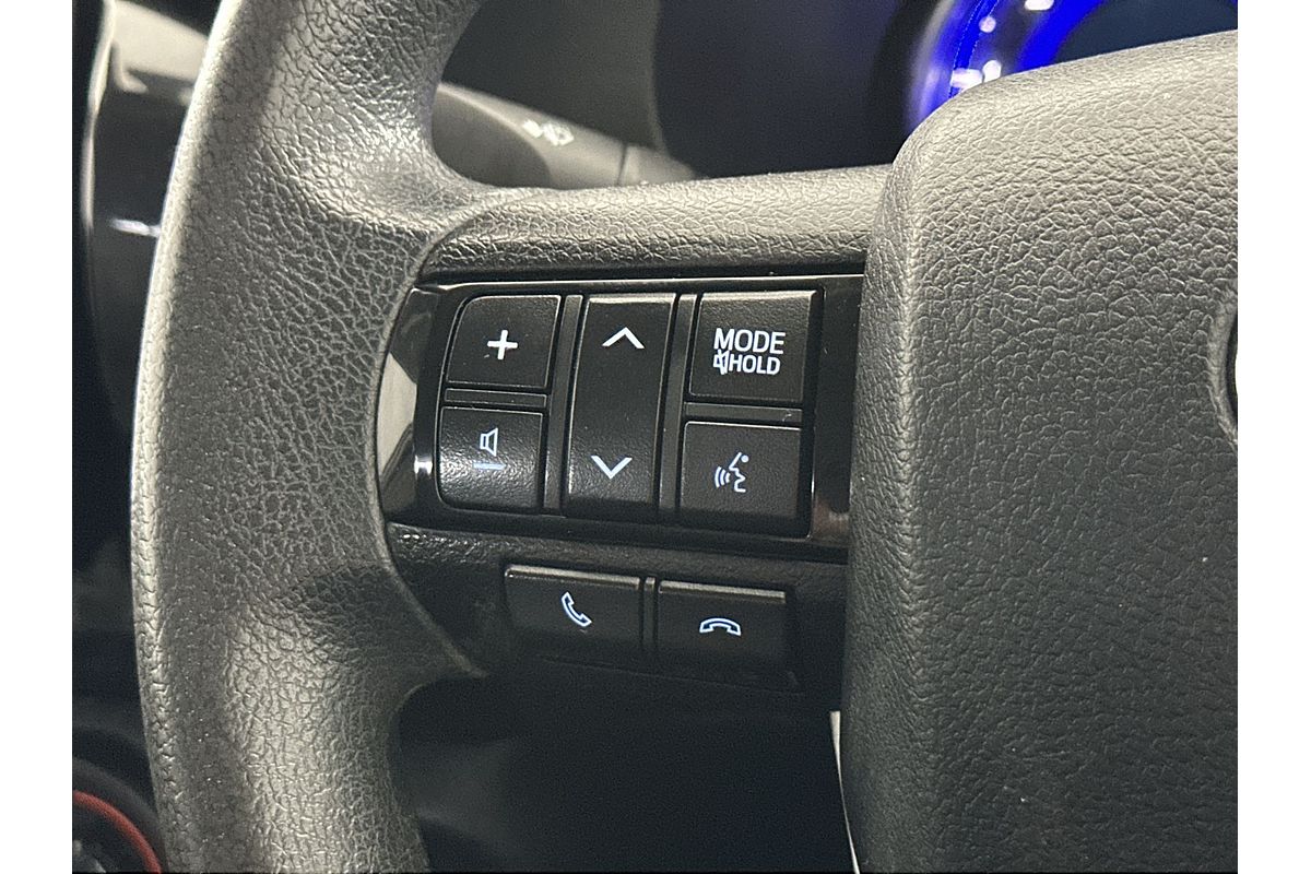 2020 Toyota Hilux SR GUN126R 4X4