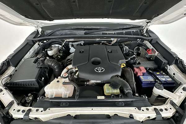 2020 Toyota Hilux SR GUN126R 4X4