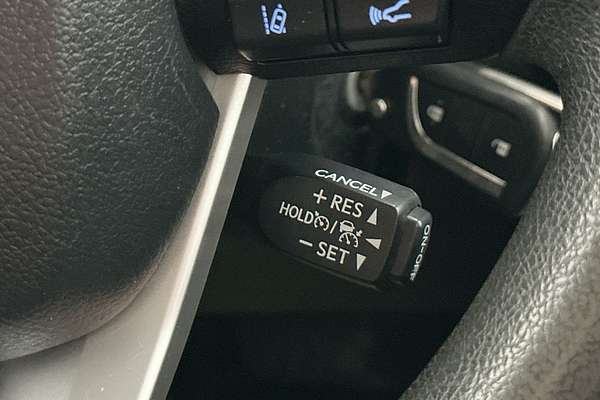 2020 Toyota Hilux SR GUN126R 4X4