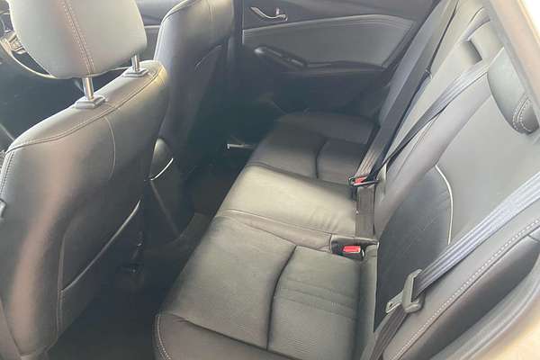 2022 Mazda CX-3 sTouring DK