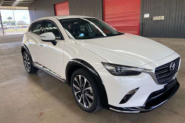 2022 Mazda CX-3 sTouring DK
