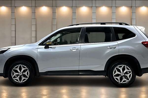 2023 Subaru Forester 2.5i S5