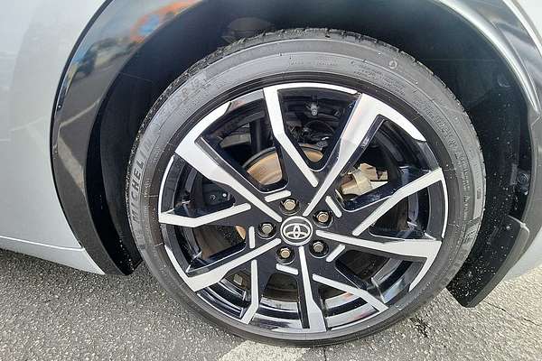 2024 Toyota Prius XSE Premium