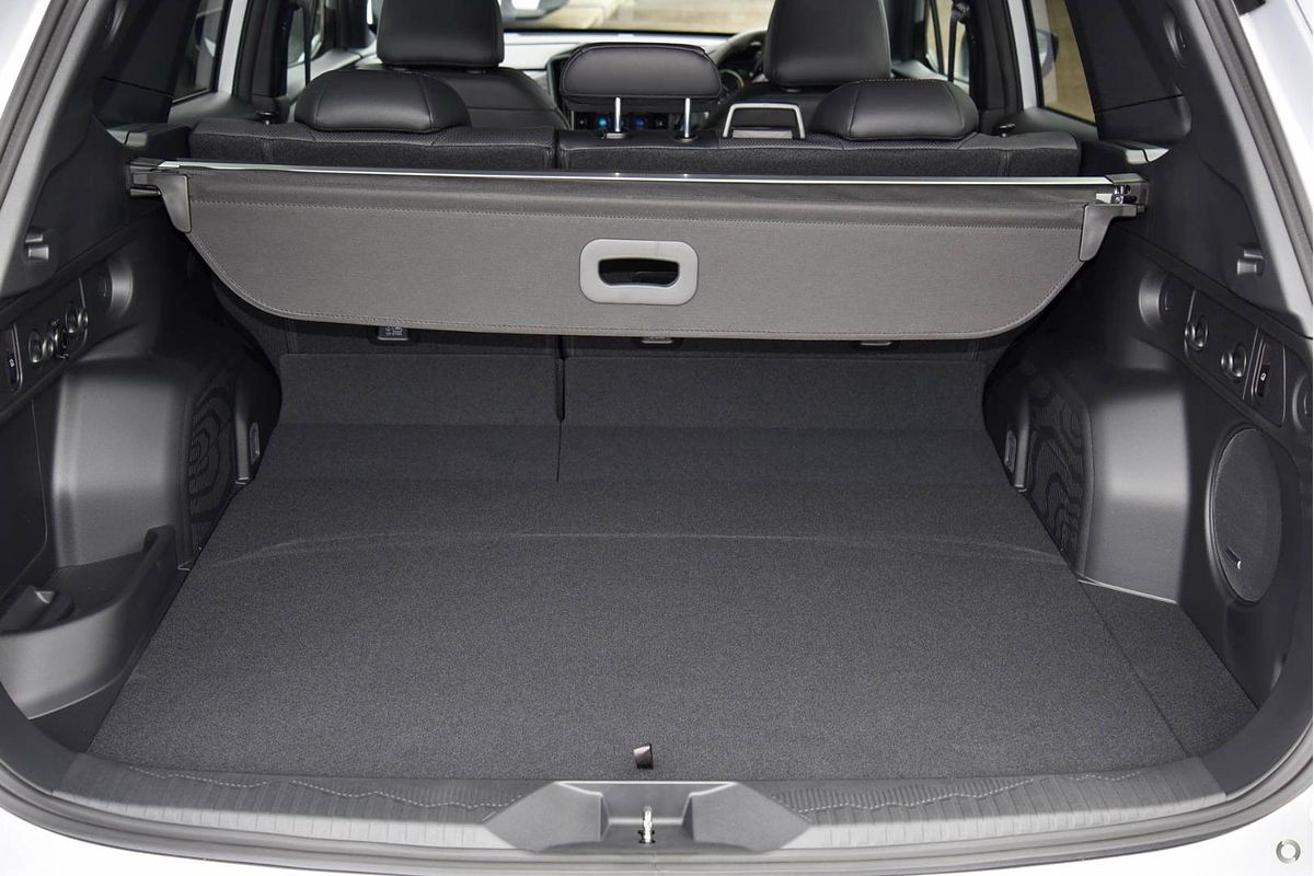 2025 Subaru Forester Hybrid Touring S6