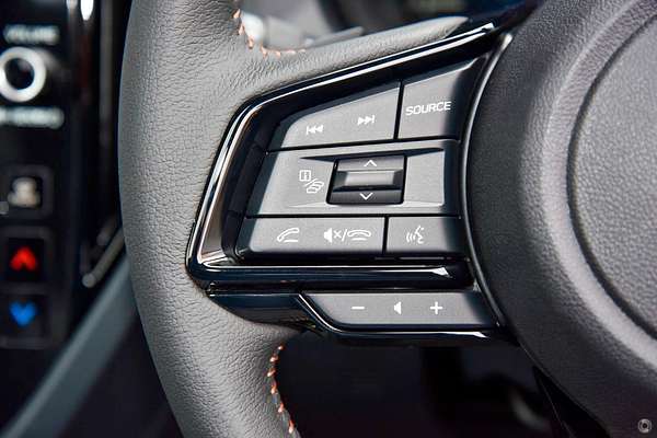 2025 Subaru Forester Hybrid Touring S6