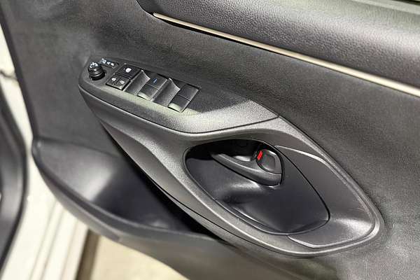 2023 Toyota Yaris Ascent Sport MXPA10R