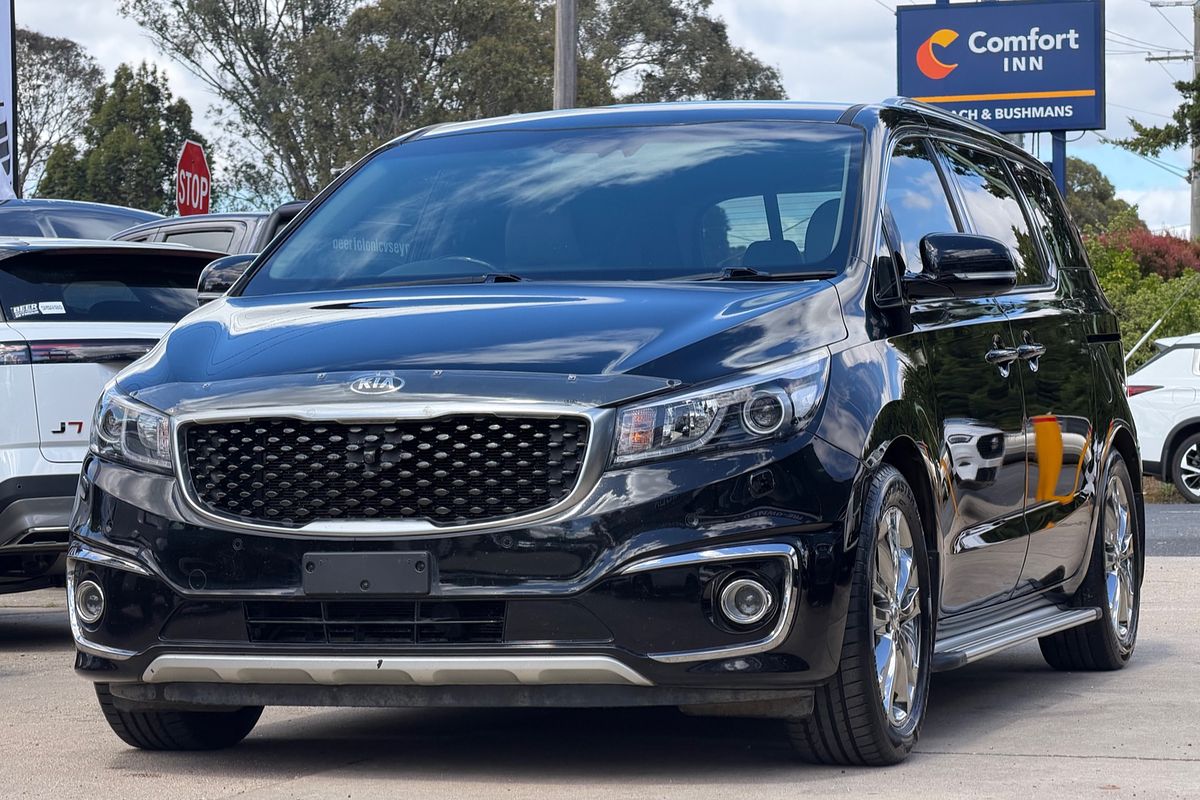 2017 Kia Carnival Platinum YP