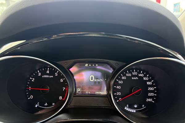 2017 Kia Carnival Platinum YP