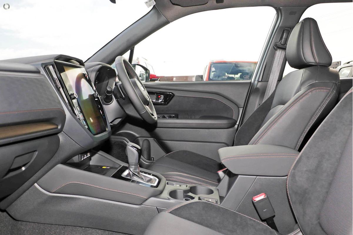 2025 Subaru Forester Touring S6