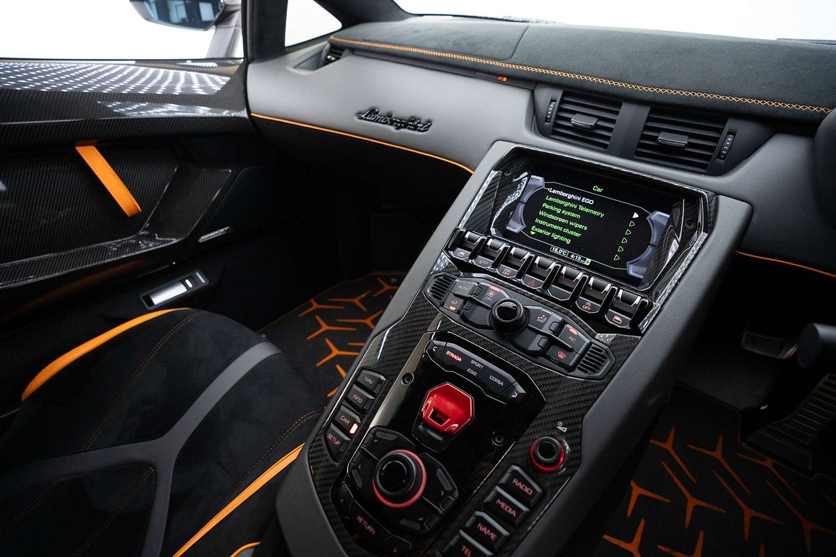 2019 Lamborghini Aventador SVJ 834