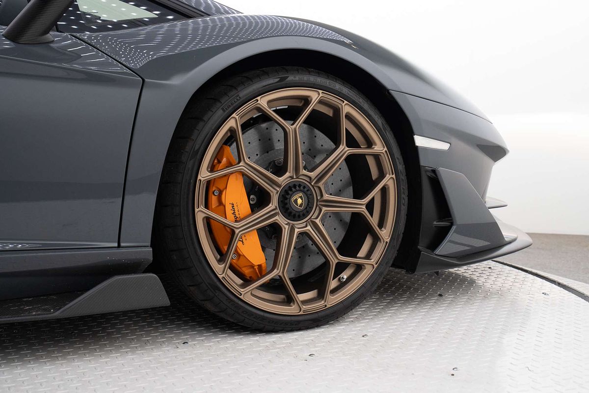 2019 Lamborghini Aventador SVJ 834
