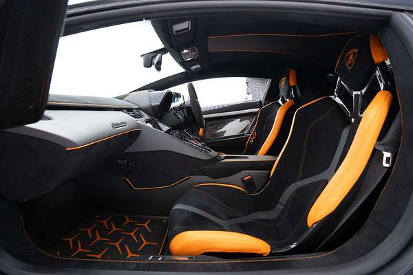 2019 Lamborghini Aventador SVJ 834