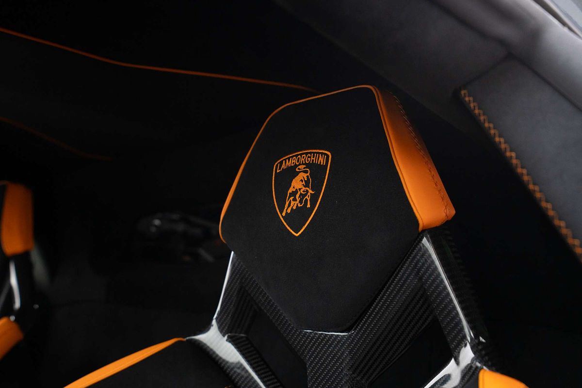 2019 Lamborghini Aventador SVJ 834