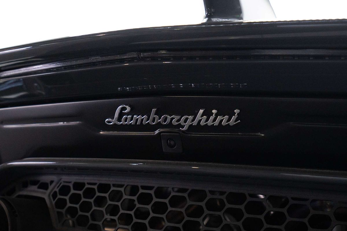 2019 Lamborghini Aventador SVJ 834