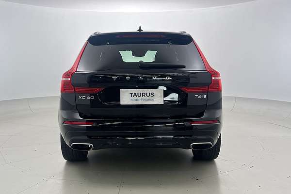 2021 Volvo XC60 T6 R-Design thumb-3
