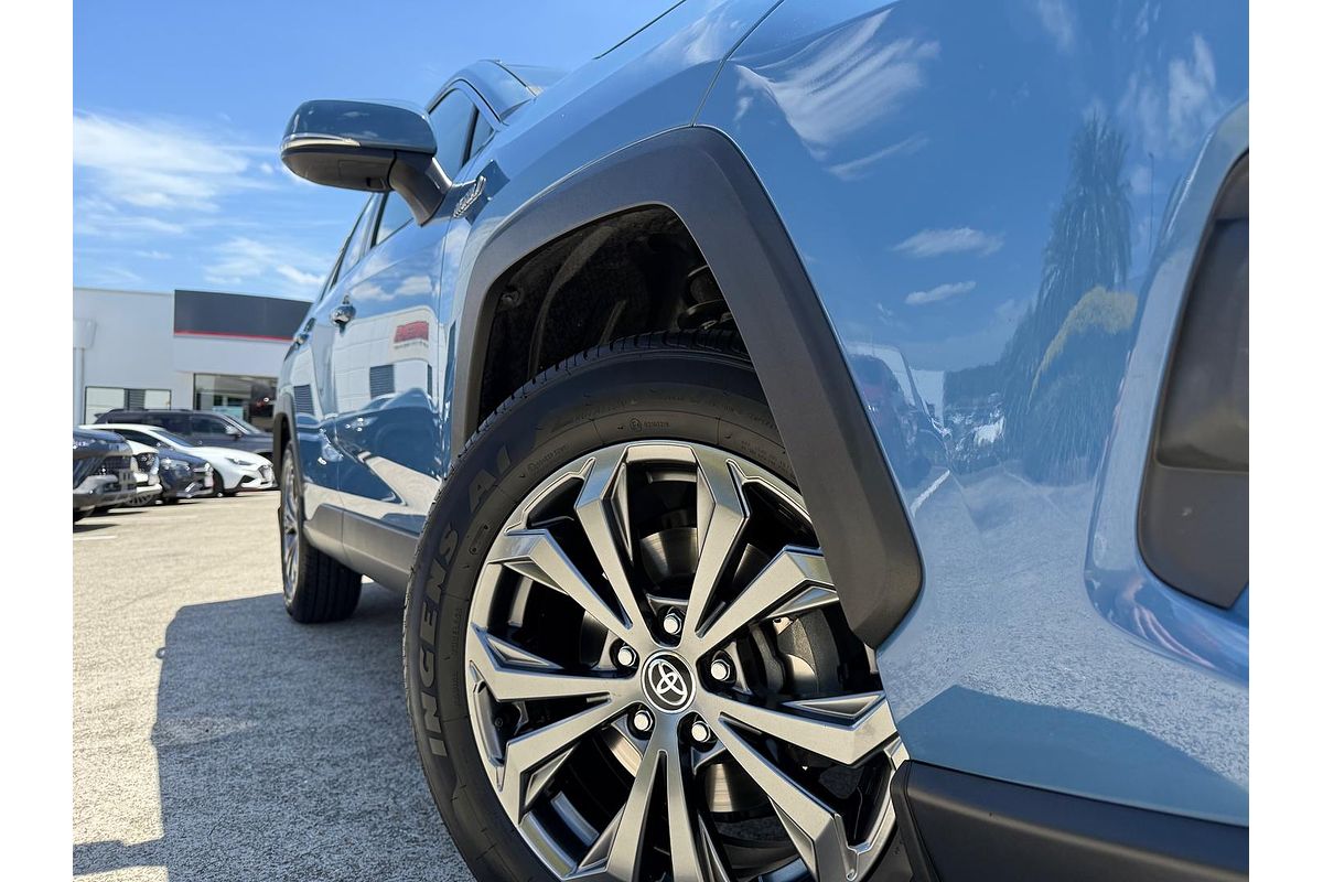 2024 Toyota RAV4 GXL AXAH54R