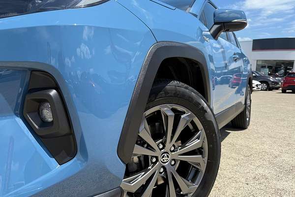 2024 Toyota RAV4 GXL AXAH54R