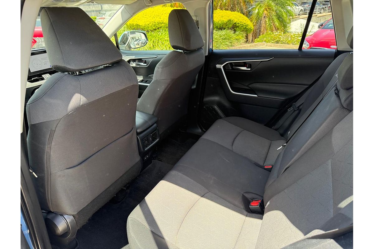 2024 Toyota RAV4 GXL AXAH54R