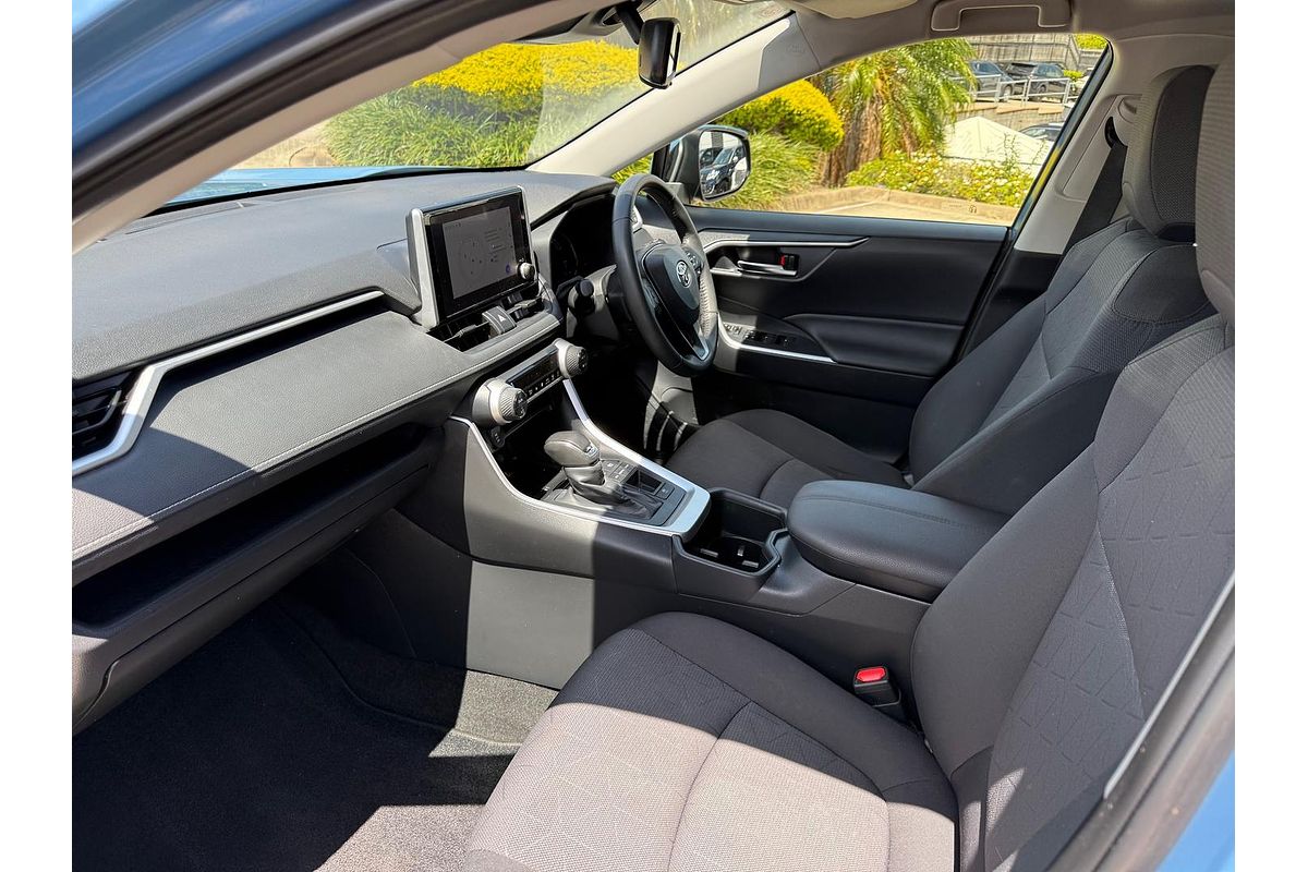 2024 Toyota RAV4 GXL AXAH54R