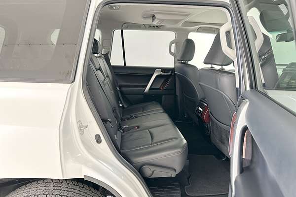 2016 Toyota Landcruiser Prado Kakadu GDJ150R