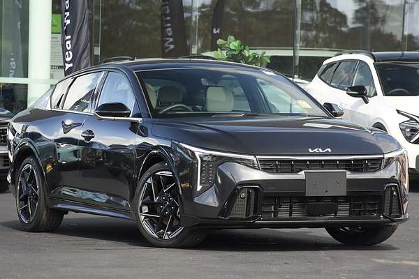 2025 Kia K4 GT-Line CL4m