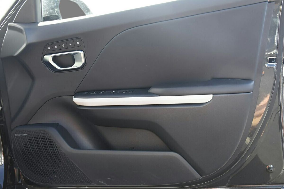 2025 Kia K4 GT-Line CL4m