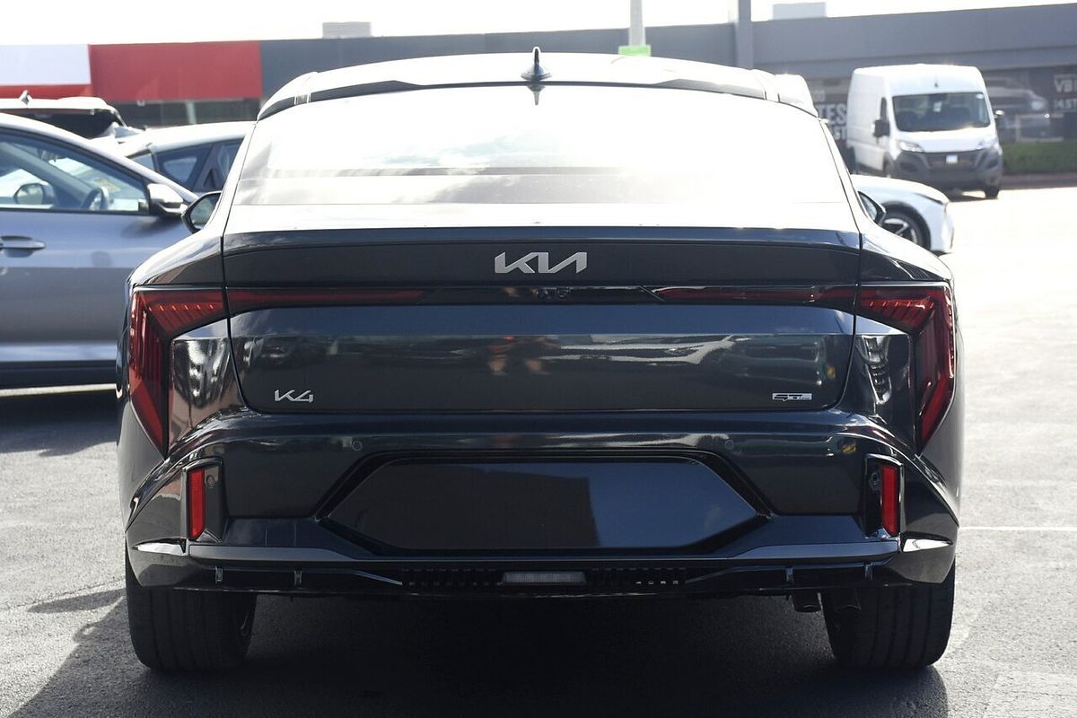 2025 Kia K4 GT-Line CL4m