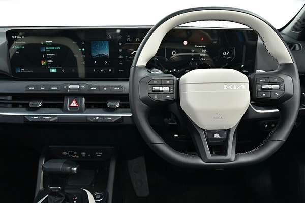 2025 Kia K4 GT-Line CL4m