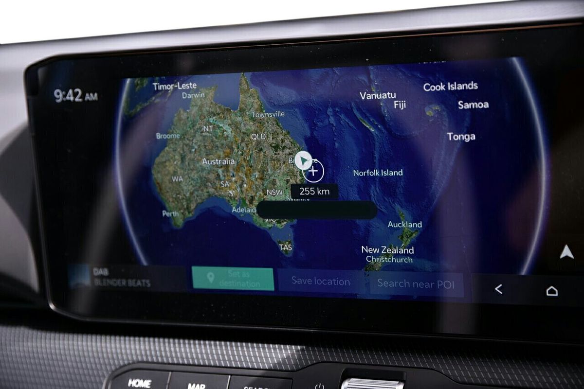 2025 Kia K4 GT-Line CL4m