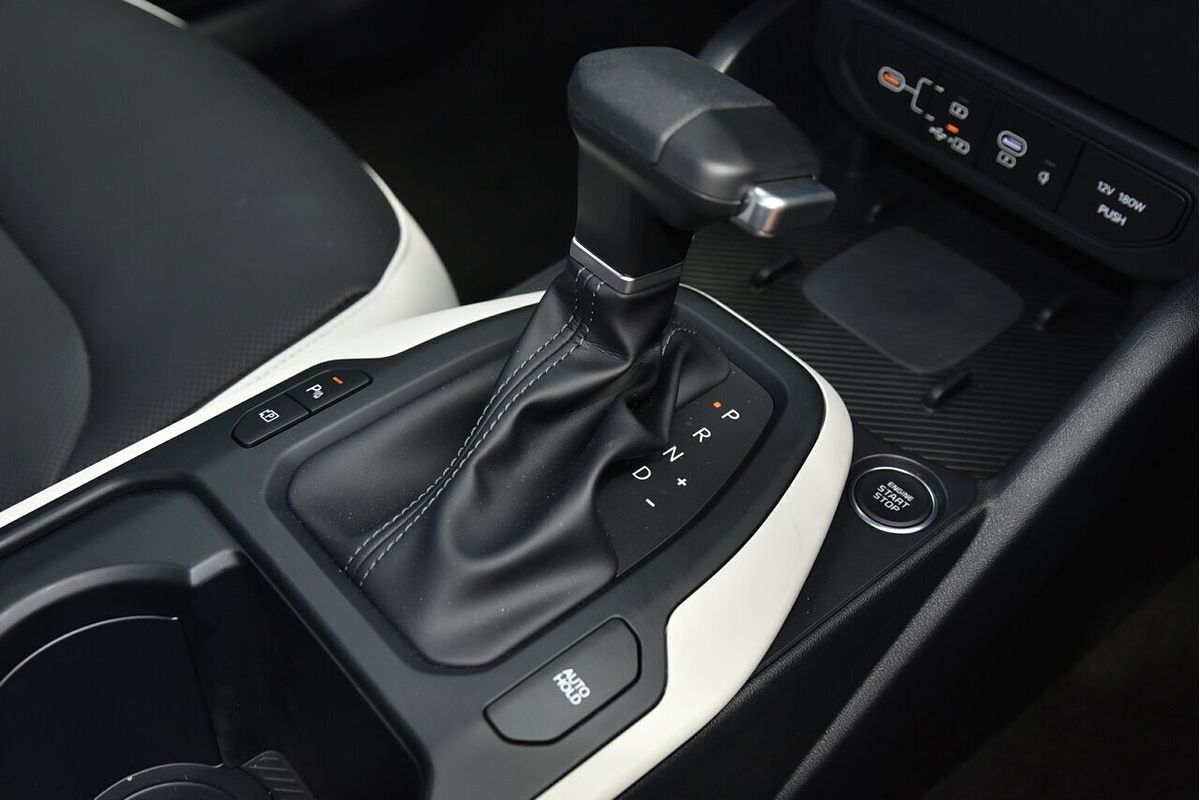 2025 Kia K4 GT-Line CL4m