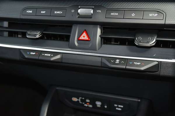 2025 Kia K4 GT-Line CL4m