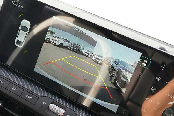 2025 Kia K4 GT-Line CL4m