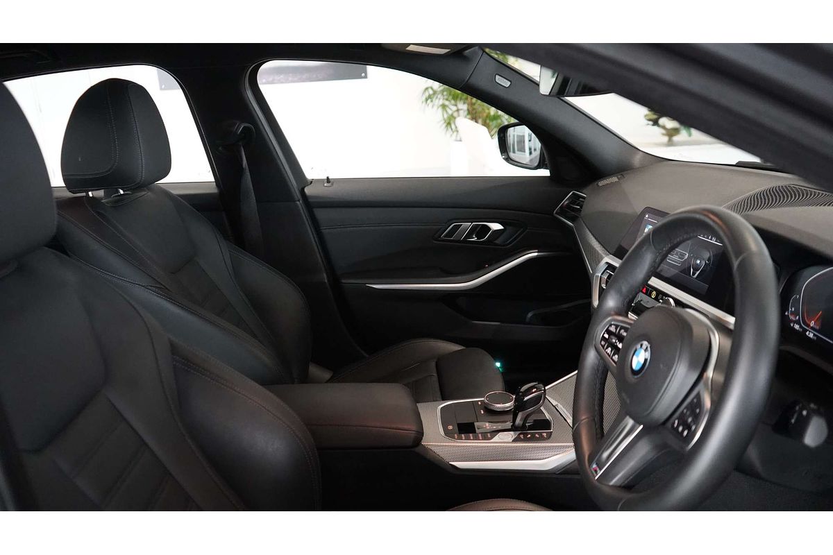 2019 BMW 3 Series 330i M Sport G20