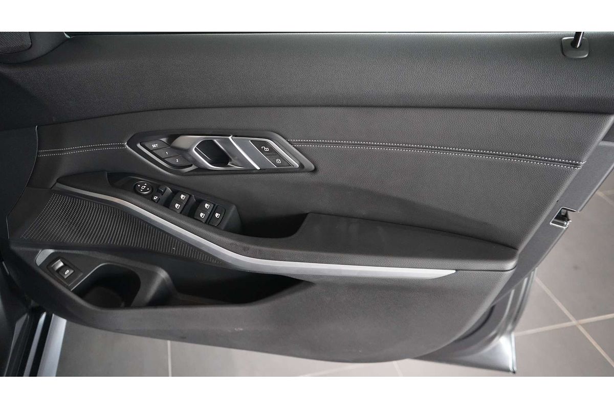 2019 BMW 3 Series 330i M Sport G20