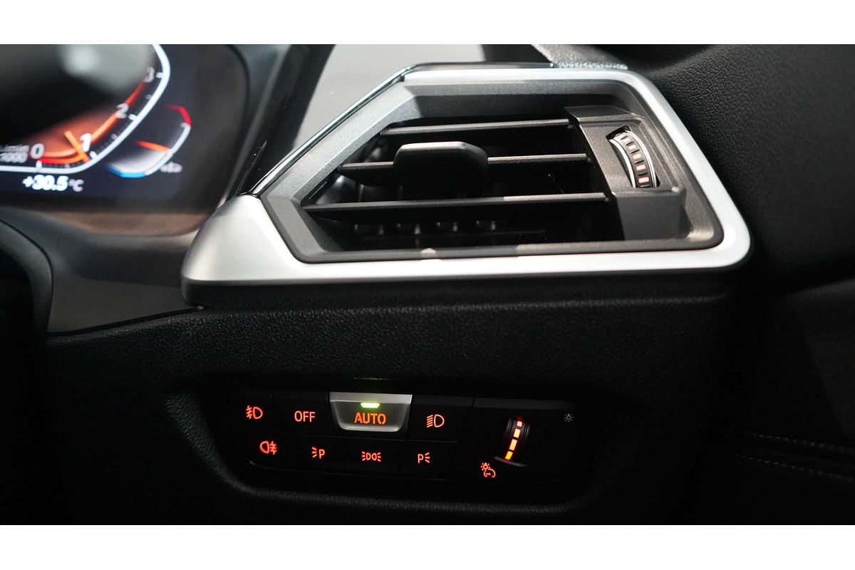 2019 BMW 3 Series 330i M Sport G20